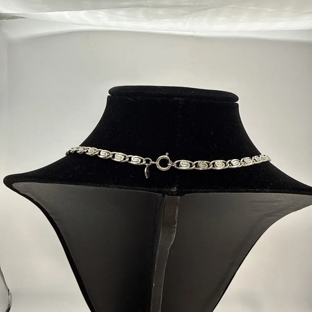 Unbranded vintage avon